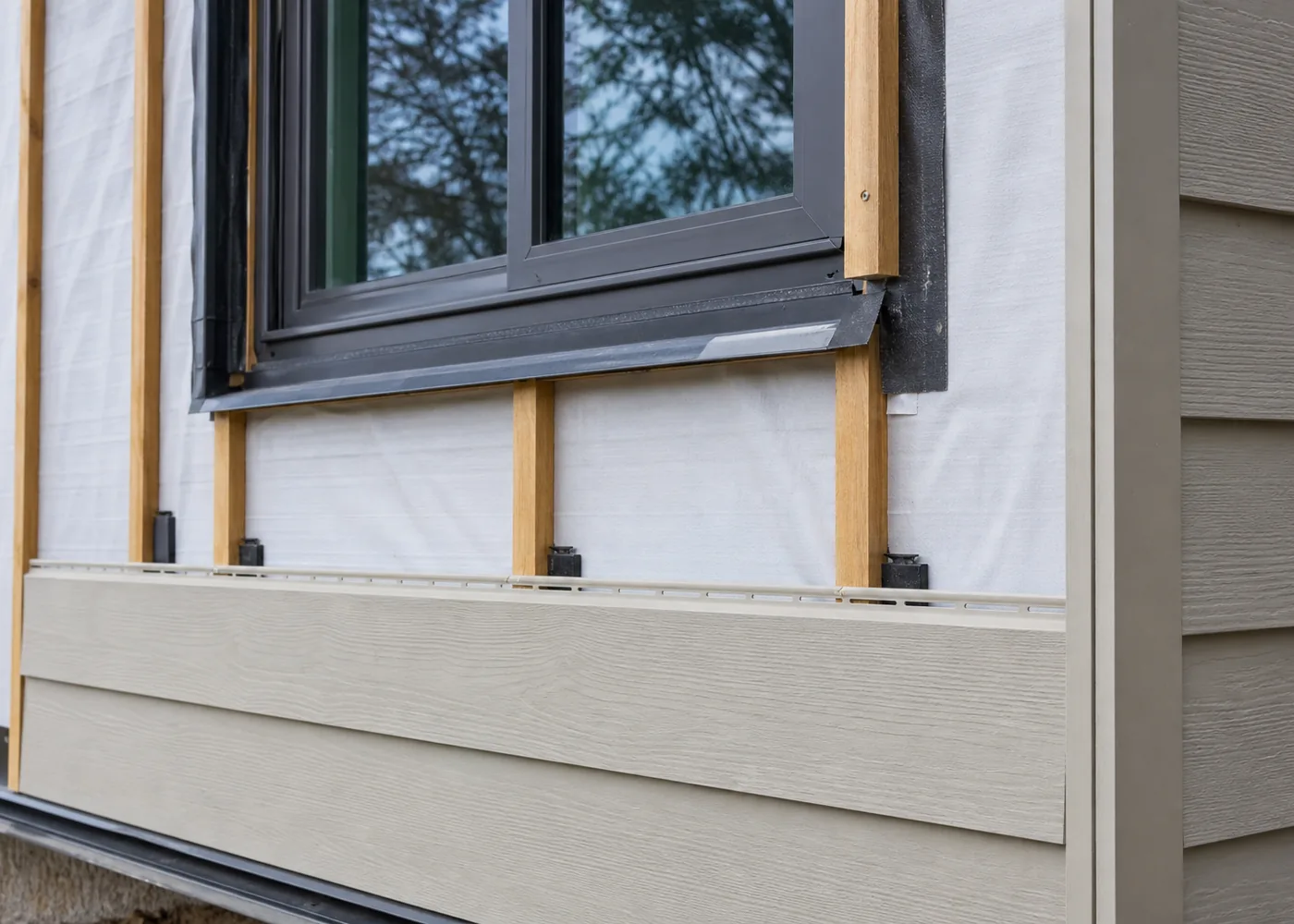 Careful siding craftsmanship detail